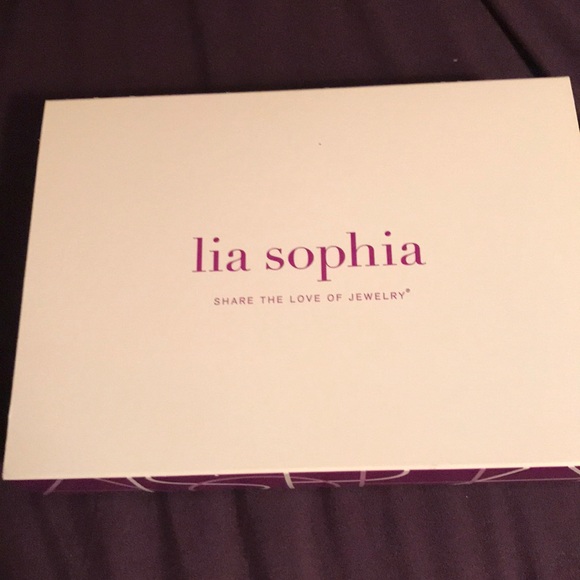 Lia Sophia “Spiced” Necklace - Picture 4 of 5